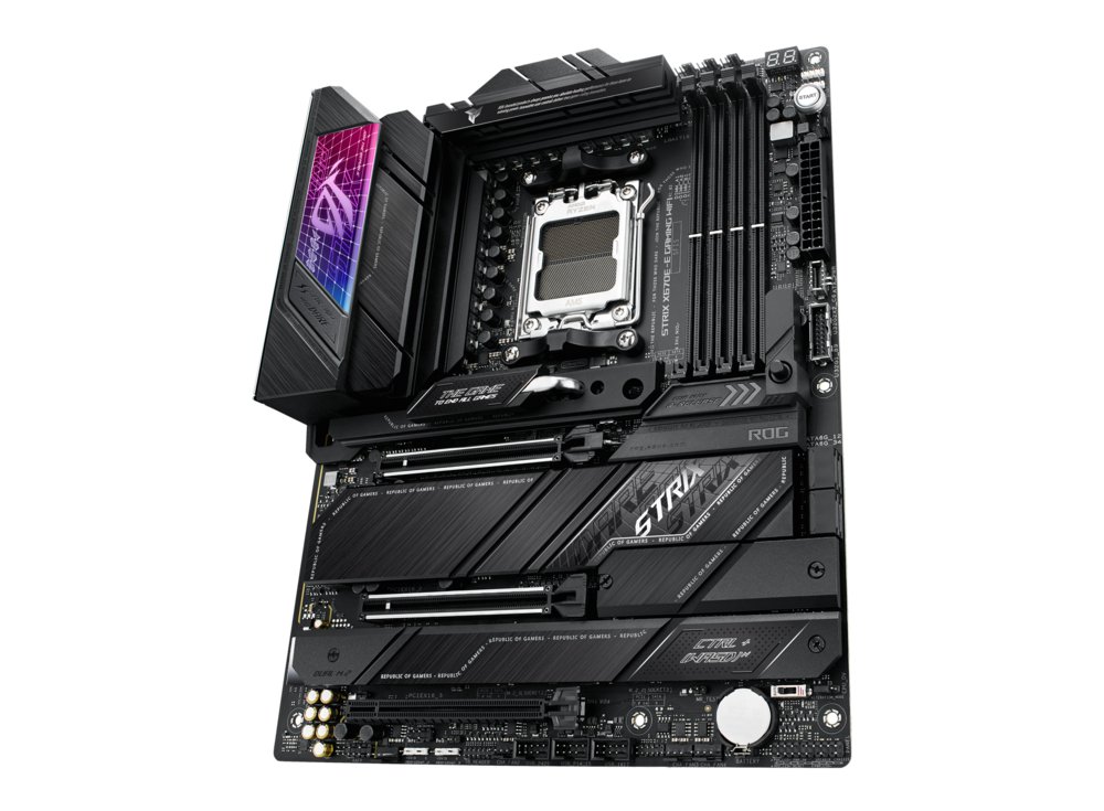 ASUS ROG STRIX X670E-E GAMING WIFI AMD X670 Socket AM5 ATX – 3