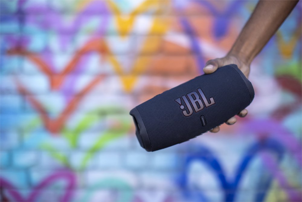 JBL Charge 5 Bluetooth speaker black – 12